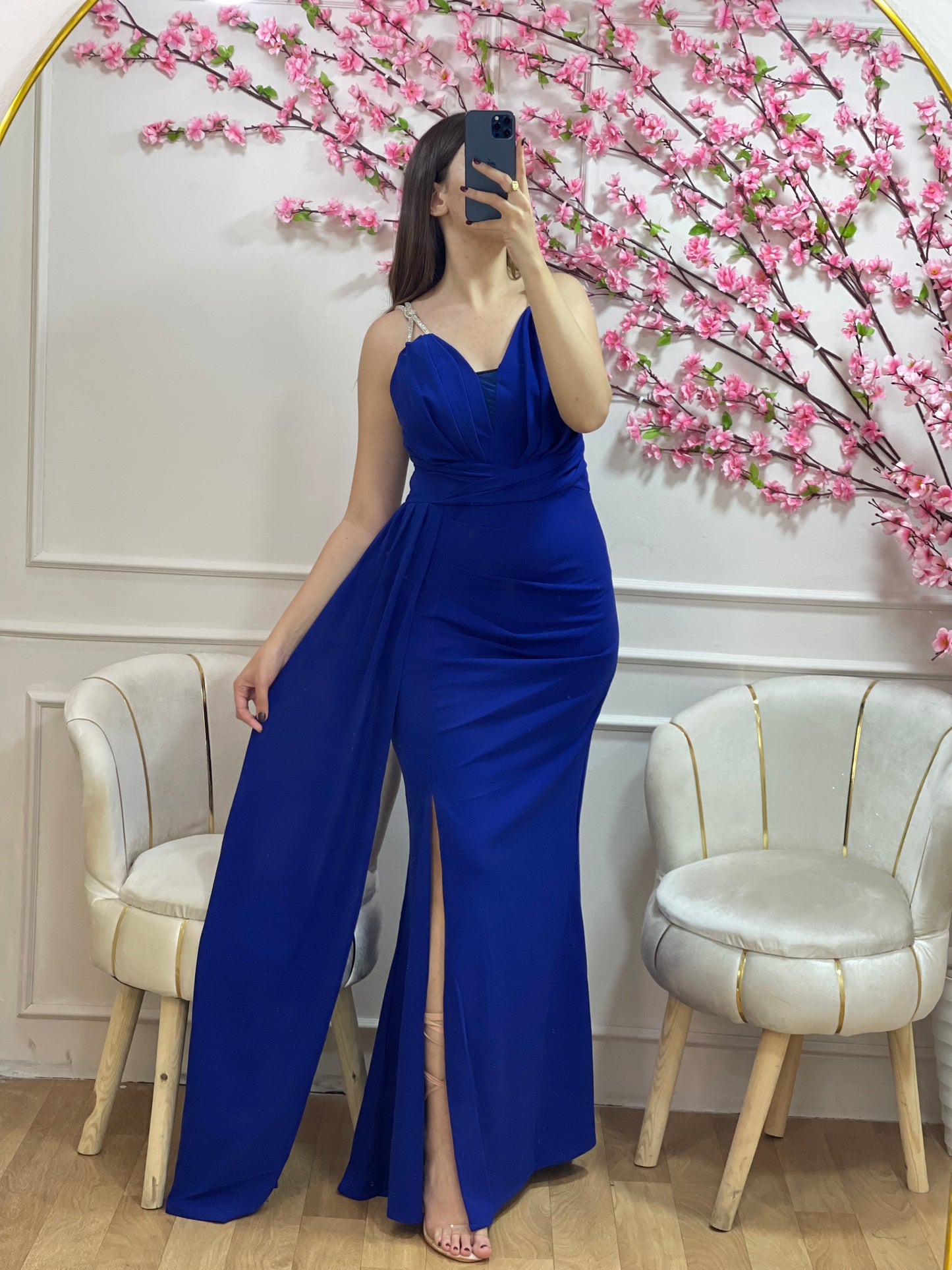 ROBE 02